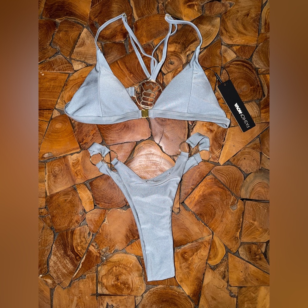 Fashion Nova Light Grey Triangle Bikini Set with Gold Rings